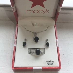 Macy’s Onyx Set
